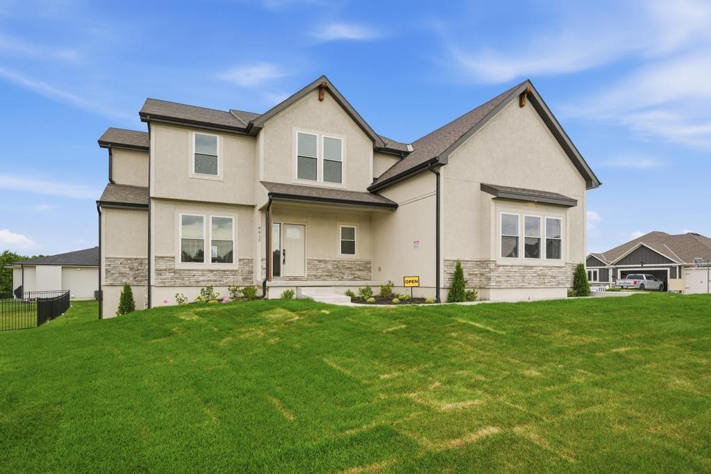 8415 NW 90th Street, Kansas City, MO 64153