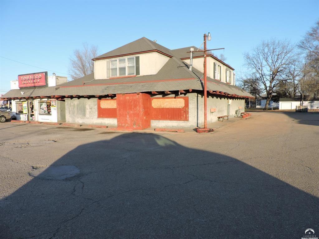 1834 NW Topeka Boulevard, Topeka, KS 66608
