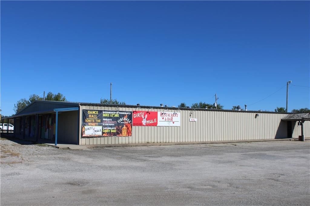 134 S 69 Highway, Pittsburg, KS 66762