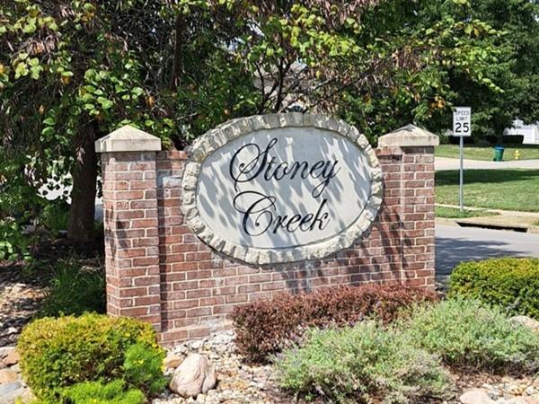 1921 SW Hightown Drive, Lee's Summit, MO 64082