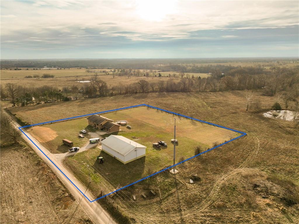 27668 E Katy Road, Walker, MO 64790