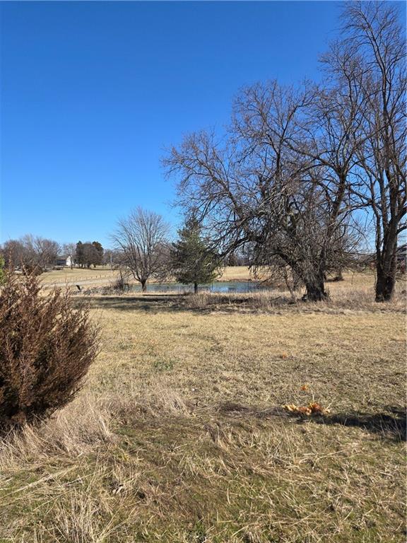 1029 NE Brookfield Drive, Lee's Summit, MO 64086