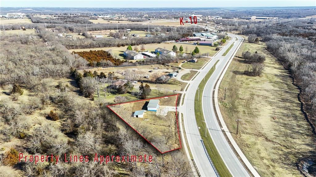 9780 Lexington Avenue, De Soto, KS 66018
