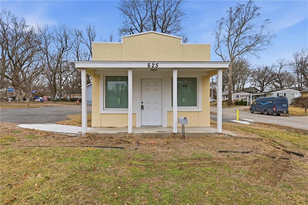 625 W 23rd Street, Independence, MO 64055