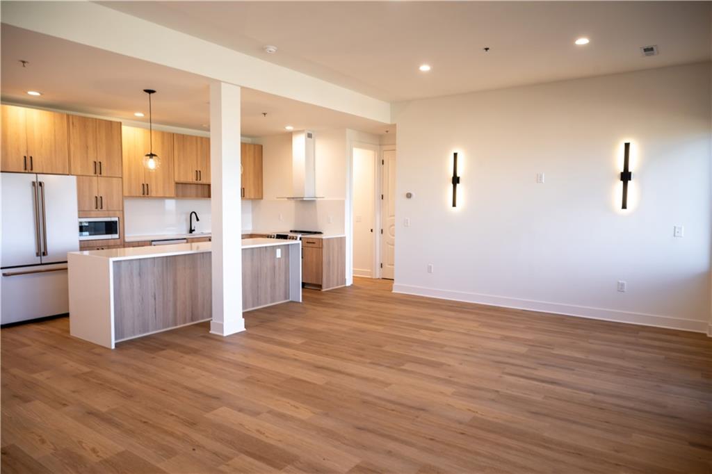 2940 Baltimore Avenue, Kansas City, MO 64108