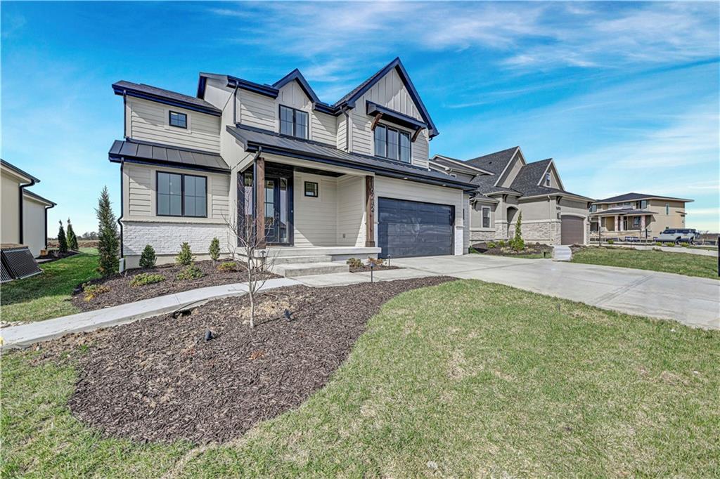 16212 S Twilight Lane, Olathe, KS 66062