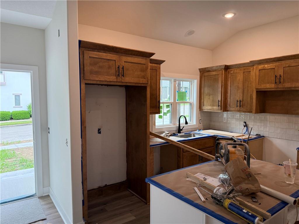 3109 Carlisle Court, St Joseph, MO 64506