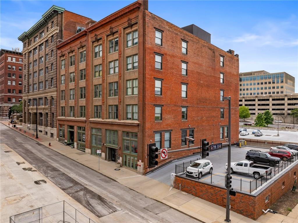 700 Broadway Boulevard, Kansas City, MO 64105