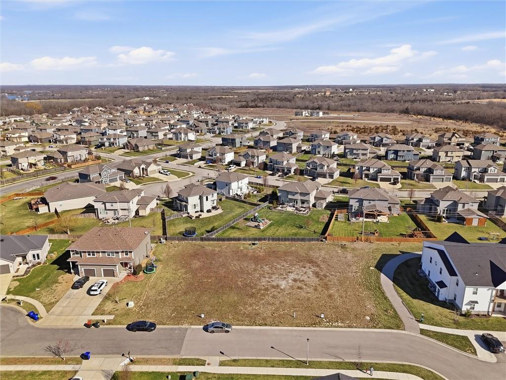 28332 W 164th Street, Gardner, KS 66030