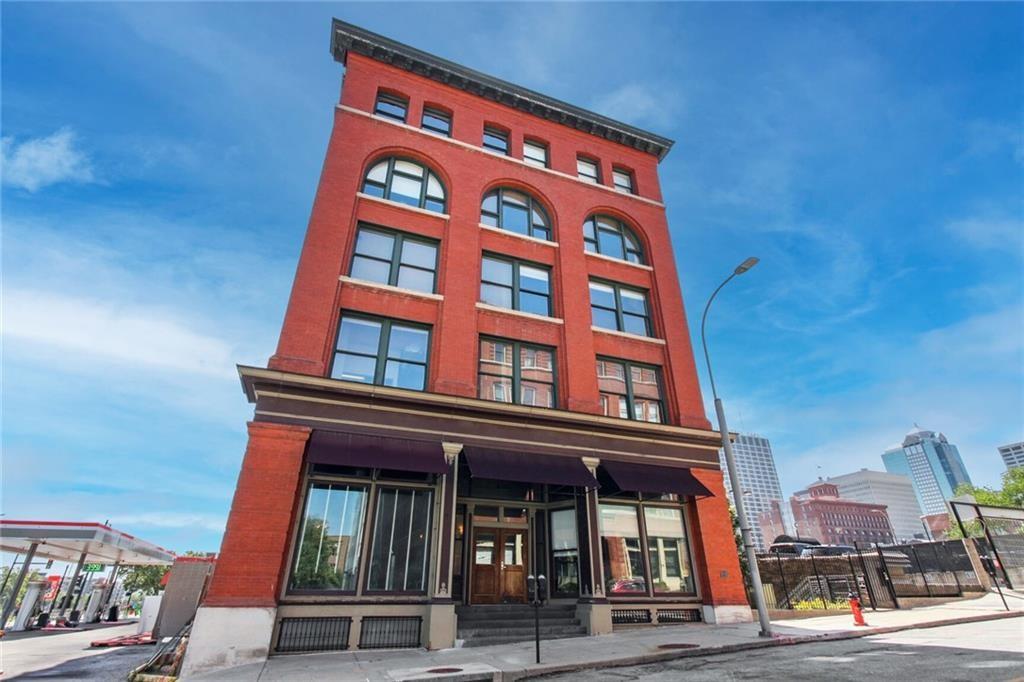 609 CENTRAL Street, Kansas City, MO 64105