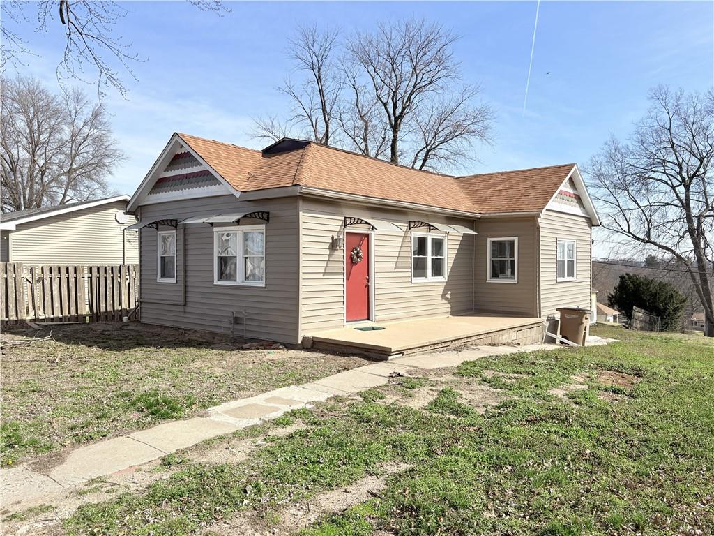 1444 S 8th Street, Atchison, KS 66002