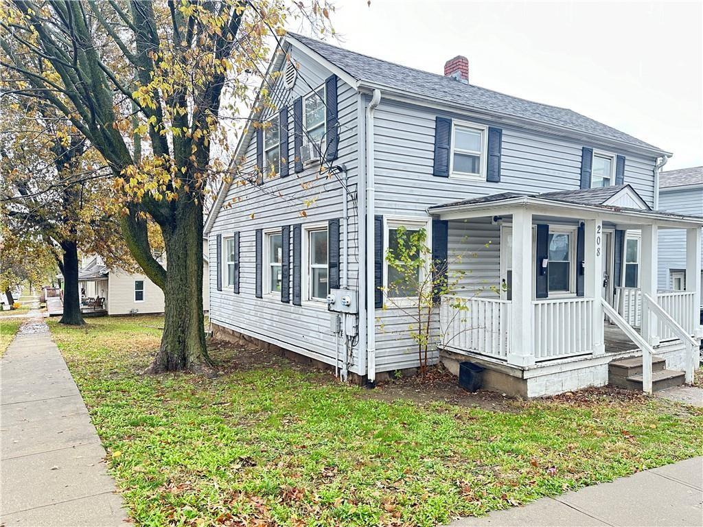 208 S Washington Street, Warrensburg, MO 64093