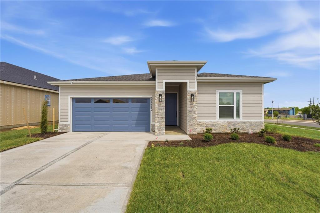 32710 W 175th Terrace, Gardner, KS 66030