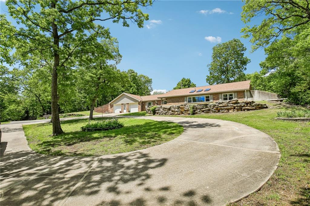 22774 George Road, Tonganoxie, KS 66086