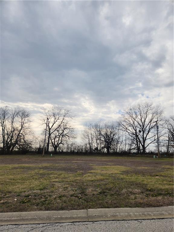 518 Hamlet Drive, Harrisonville, MO 64701