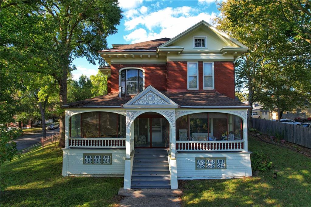 400 N 3rd Street, Atchison, KS 66002