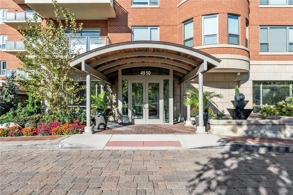 4950 Central Street, Kansas City, MO 64112