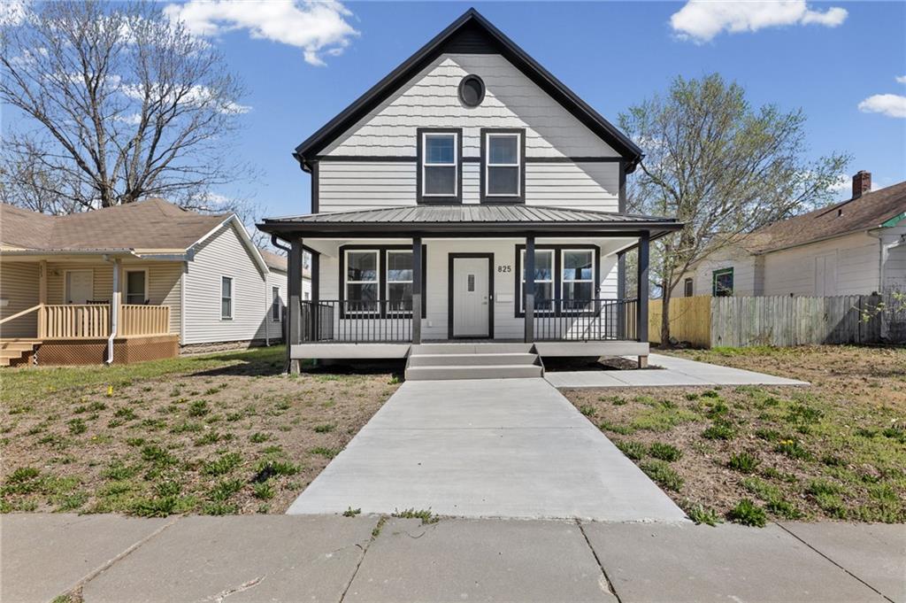 825 S Main Street, Ottawa, KS 66067