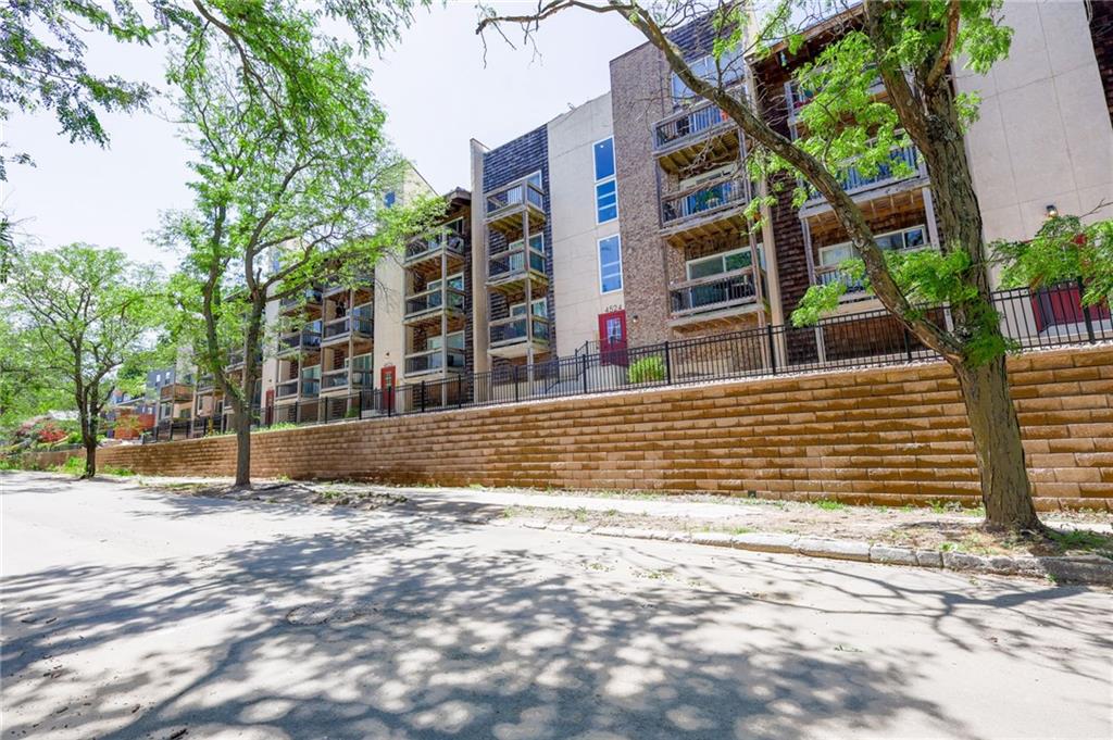 4518 Holly Street, Kansas City, MO 64111