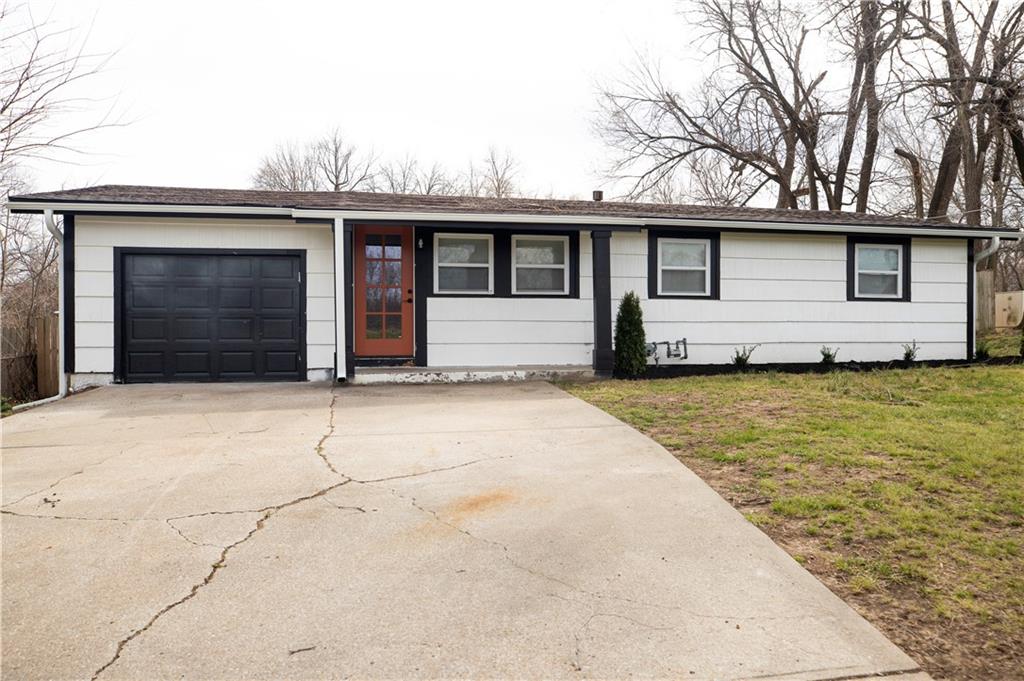9201 E 79th Street, Kansas City, MO 64138