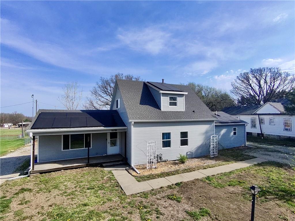108 E 5th Street, Lebo, KS 66856