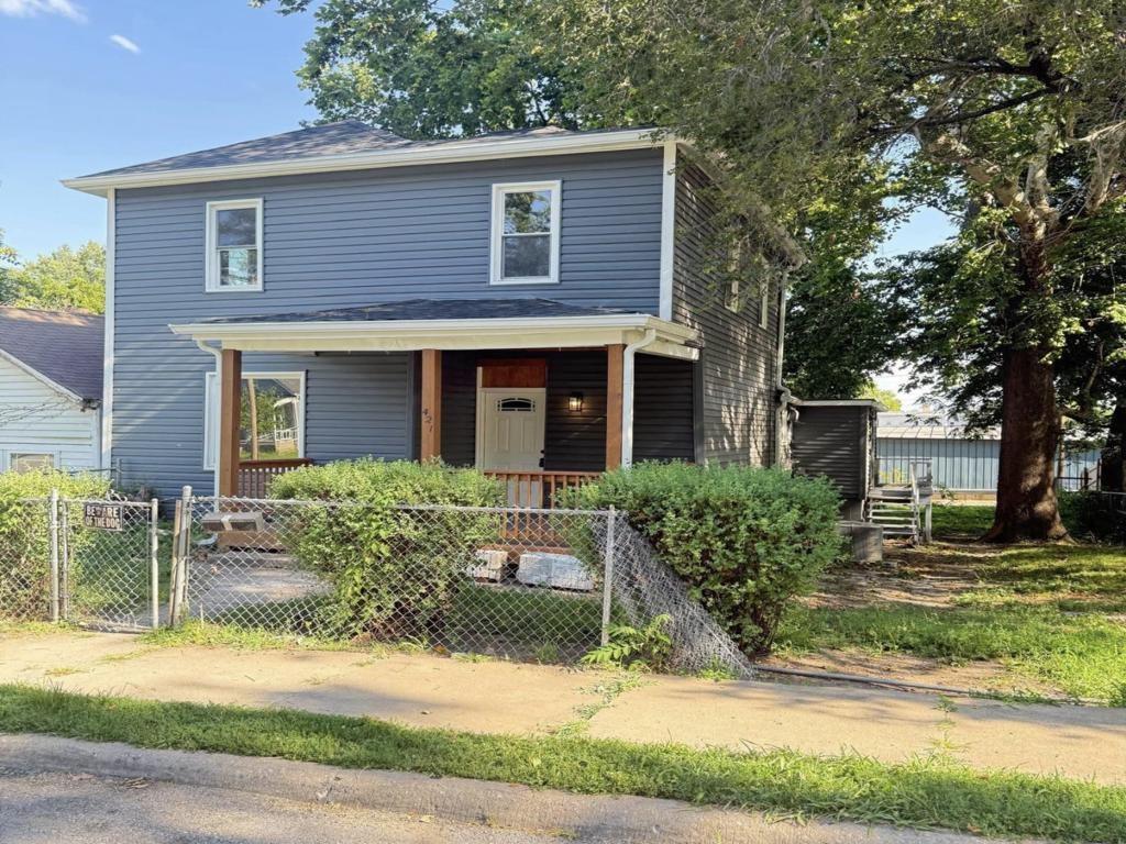 421 Osage Street, Leavenworth, KS 66048