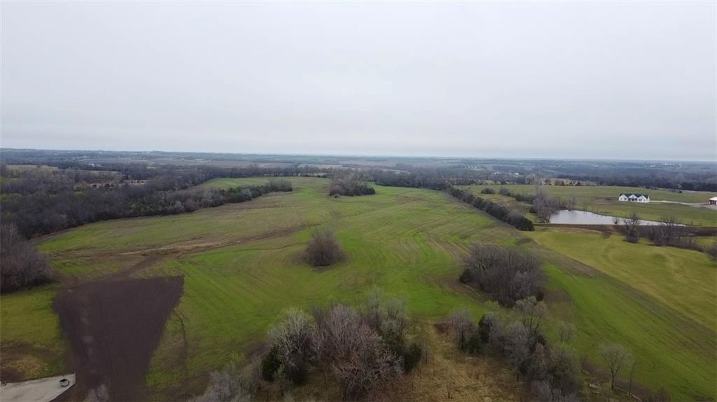 00000 Donahoo Road, McLouth, KS 66054