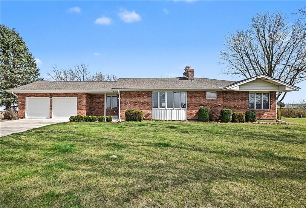 6409 Clinton County Line Road, Trimble, MO 64492