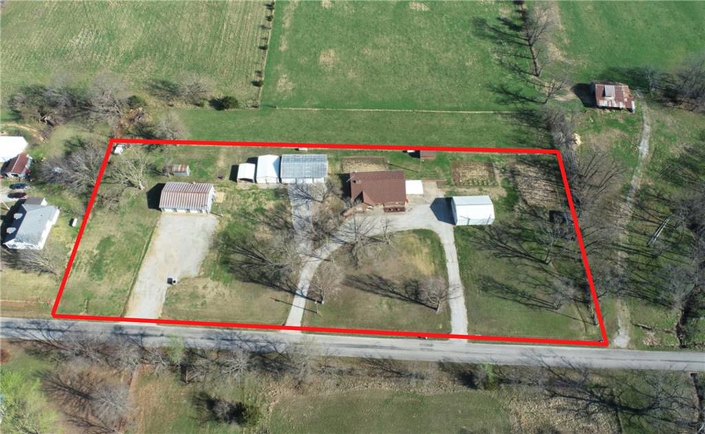 3705 E 150 Road, El Dorado Springs, MO 64744