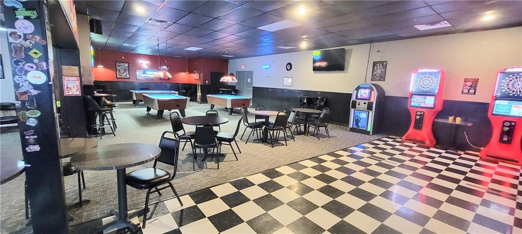 118 E Jackson Street, Iola, KS 66749