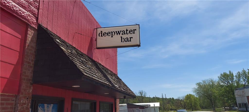 102/104 S 2nd Street, Deepwater, MO 64740