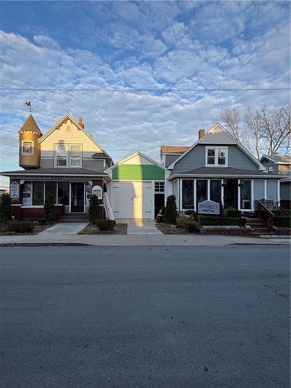 4444 Bell Street, Kansas City, MO 64111