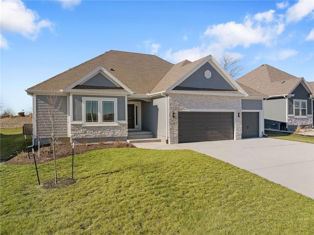 6926 NE 102nd Street, Kansas City, MO 64156
