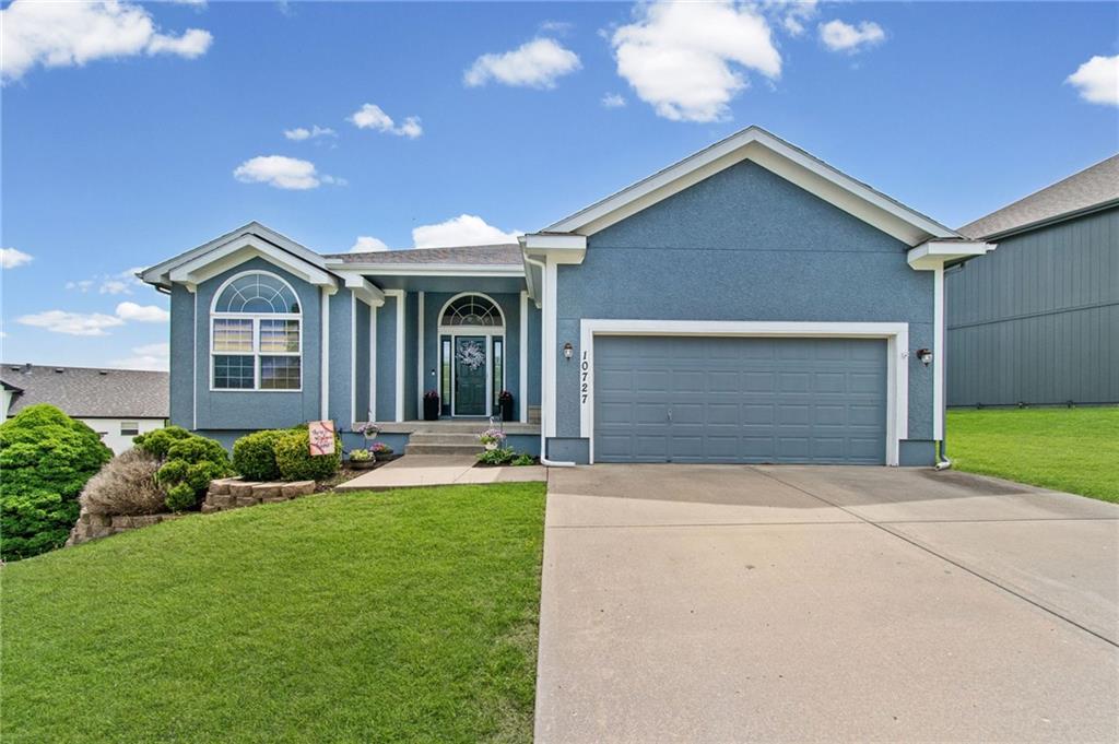 10727 N Tennessee Avenue, Kansas City, MO 64157