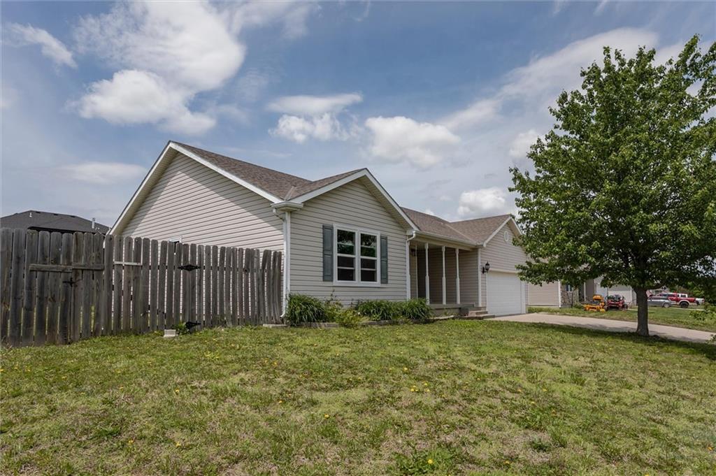 406 S Jackson Street, Archie, MO 64725