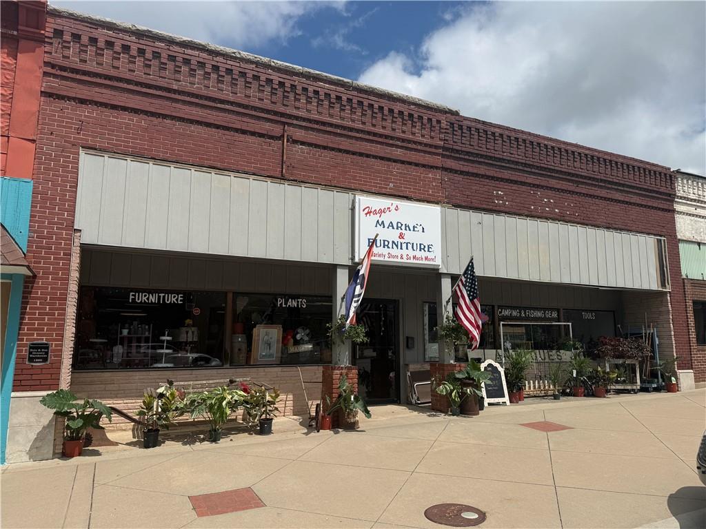 120 E Main Street, Independence, KS 67301