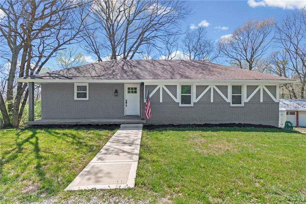 5977 SE 208th Street, Holt, MO 64048
