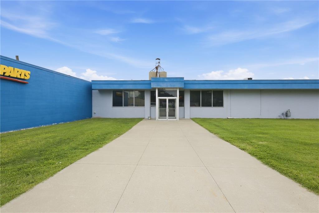 104 Cedar Street, Ottawa, KS 66067
