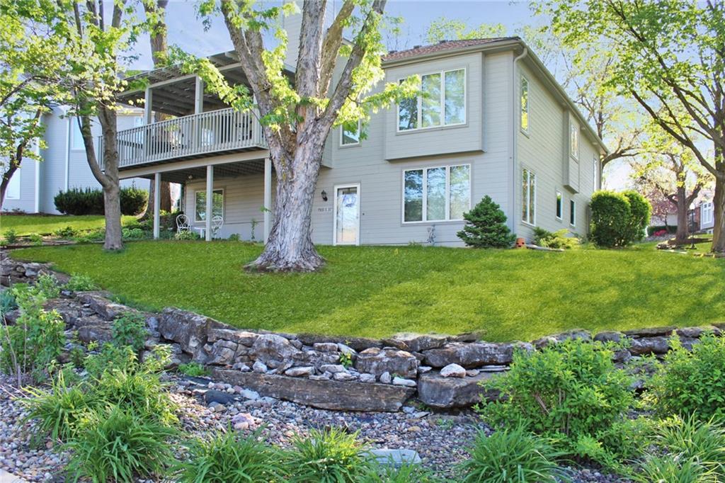 17800 E 30th Drive, Independence, MO 64057