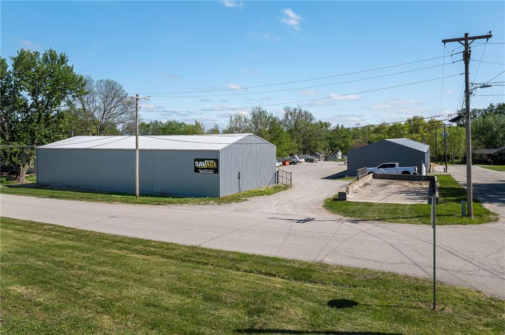 400 N 11th Street, Savannah, MO 64485