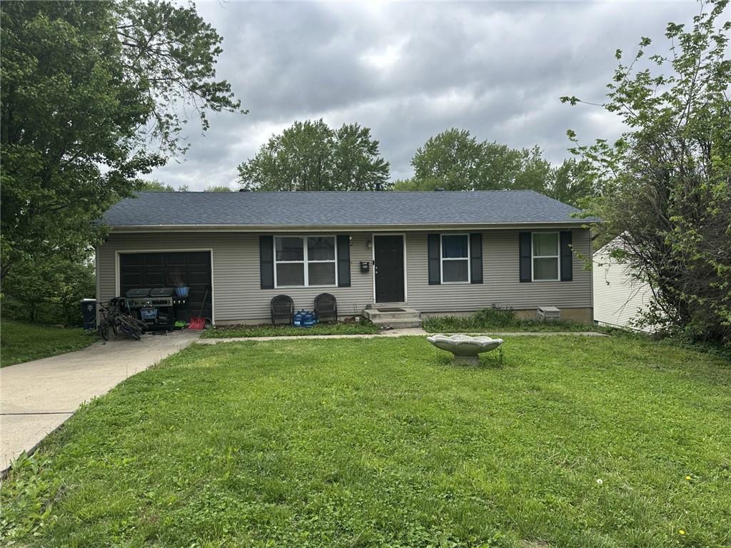 4804 N Tullis Drive, Kansas City, MO 64119