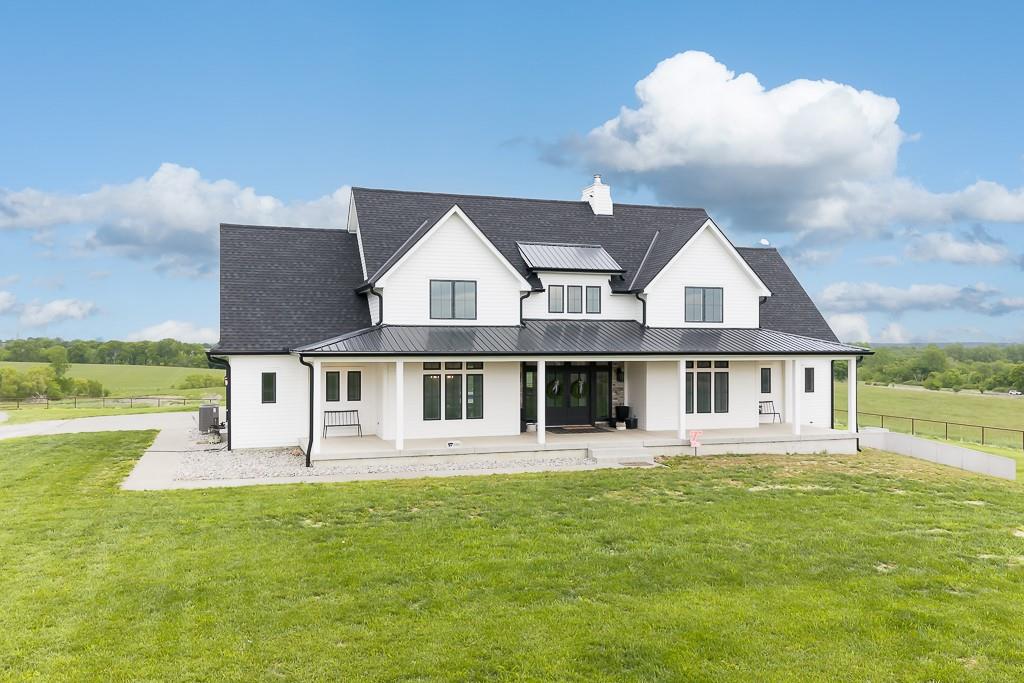 22852 Dempsey Road, Leavenworth, KS 66048