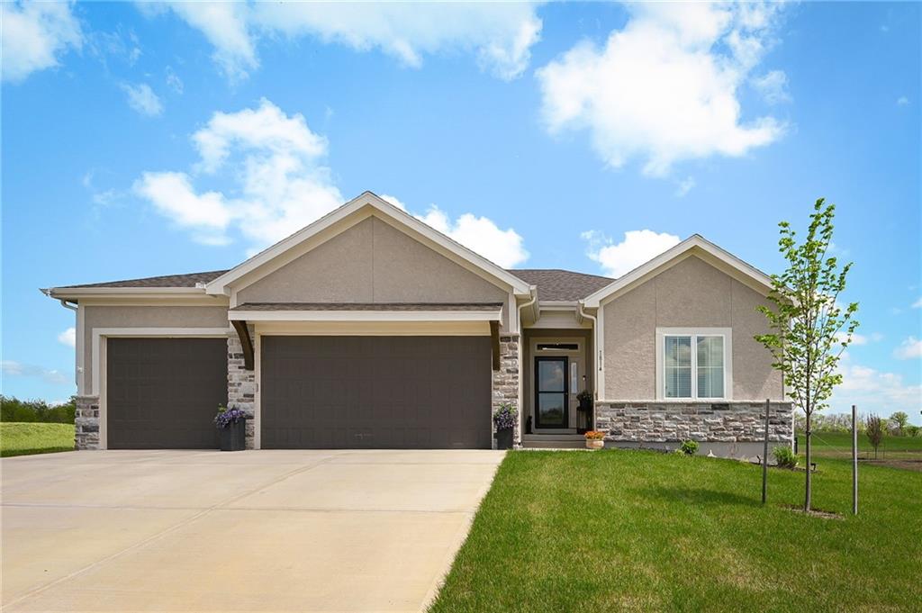 1814 Woodward Circle, Raymore, MO 64083