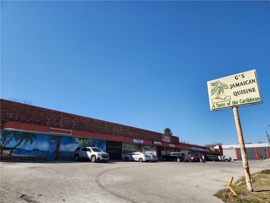 7922-7940 Troost Avenue, Kansas City, MO 64131