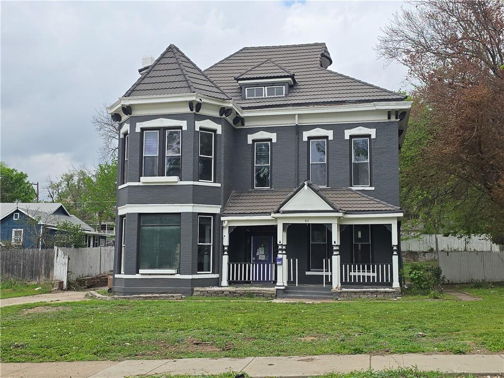 617 Parallel Street, Atchison, KS 66002