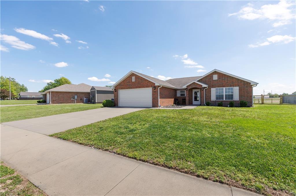 707 Landon Drive, Independence, KS 67301
