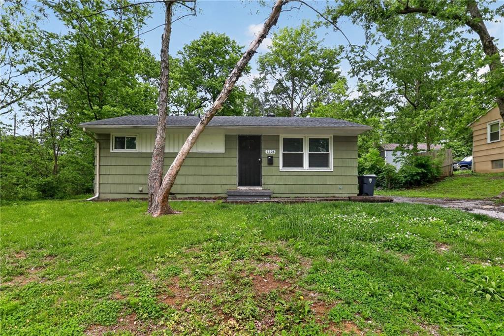 7608 E 48th Terrace, Kansas City, MO 64129