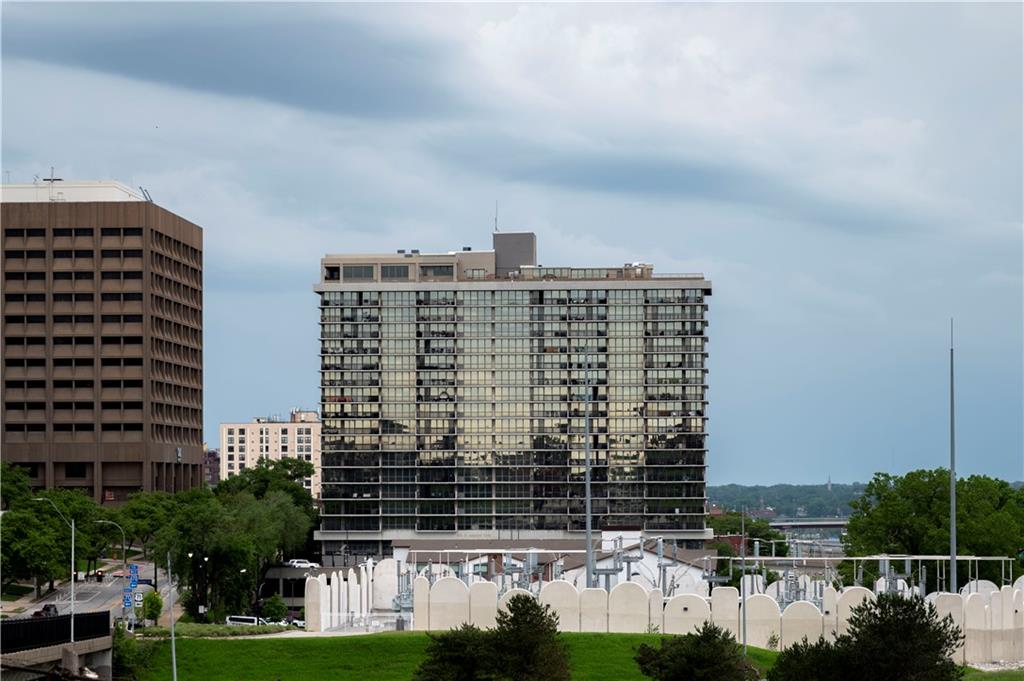 600 E Admiral Boulevard, Kansas City, MO 64106
