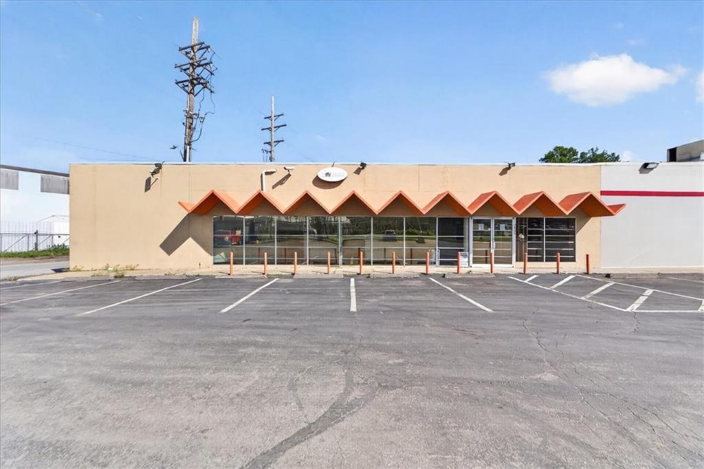 7800 Winner Road, Kansas City, MO 64125