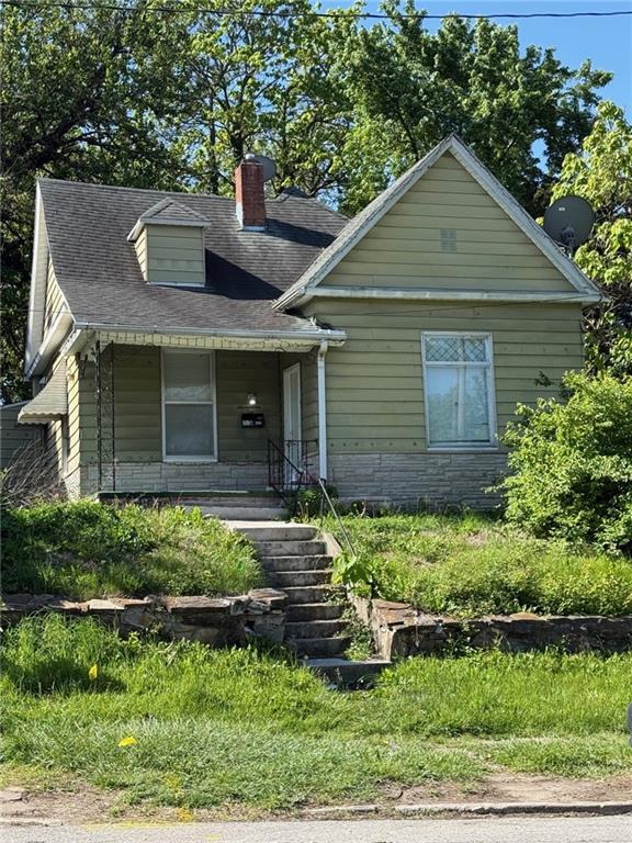 1710 Mitchell Avenue, St Joseph, MO 64507